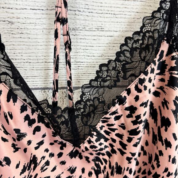 Joyspun Plus Size Pink Black Printed Sleeveless Lace Trim Sleep Satin Chemise 3X - Picture 3 of 8